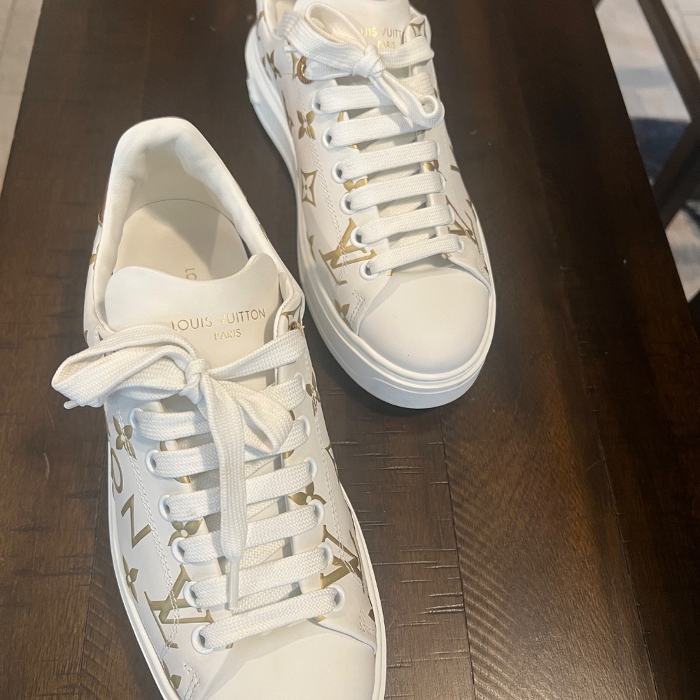 Louis Vuitton shoes - Picture 4 of 5